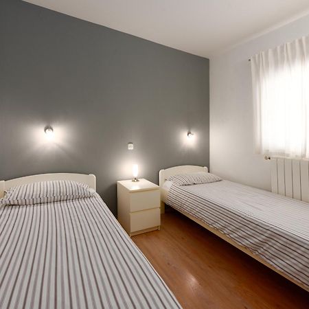 Apartments Dorijan With Pool Матули Екстериор снимка